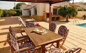 Arenales Great Home With Ac, Pool And Barbecue